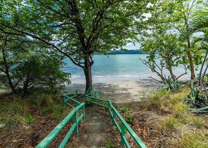 Oceanfront Newly Interior Renovated Condo